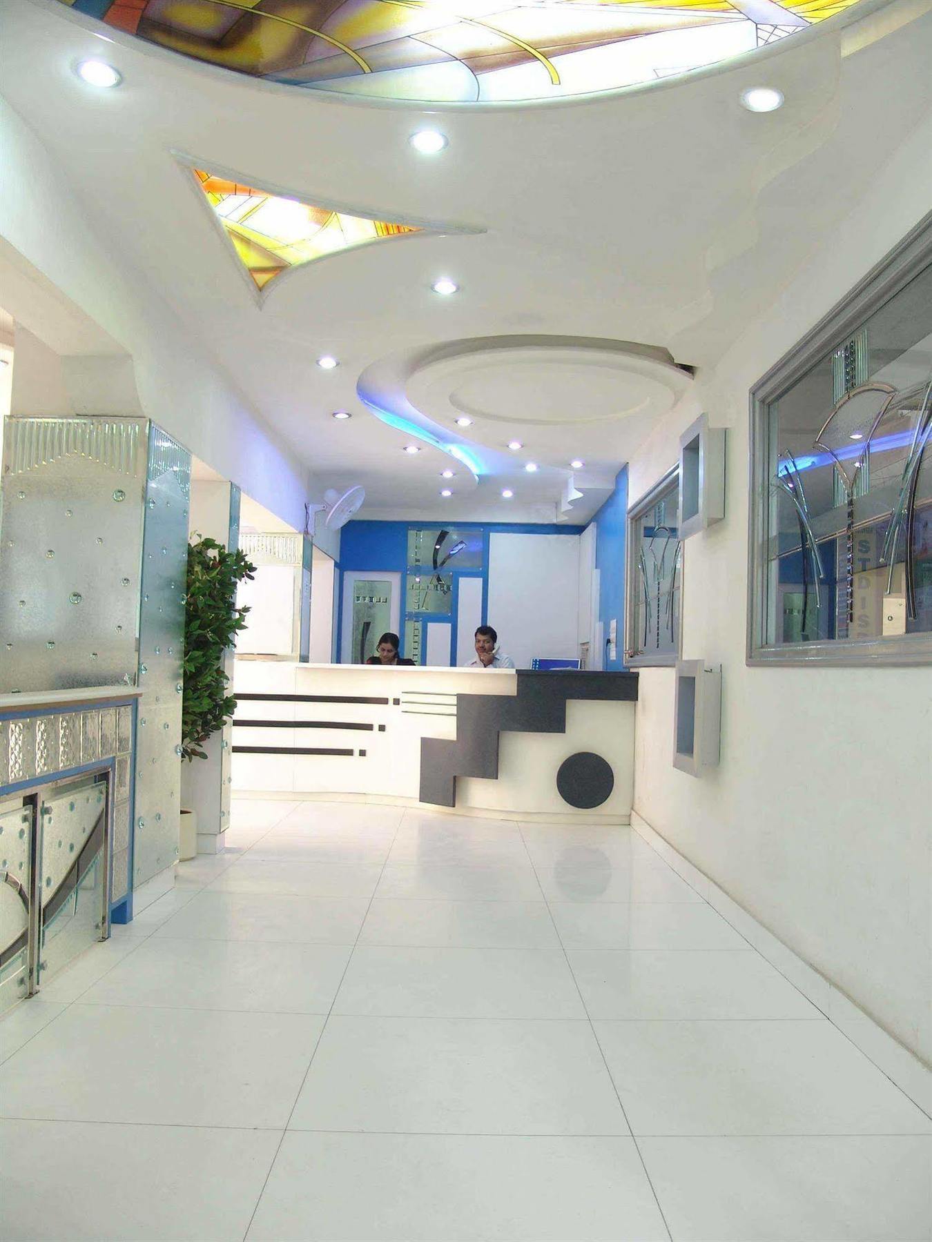 Hotel Kwality New Delhi Exterior foto