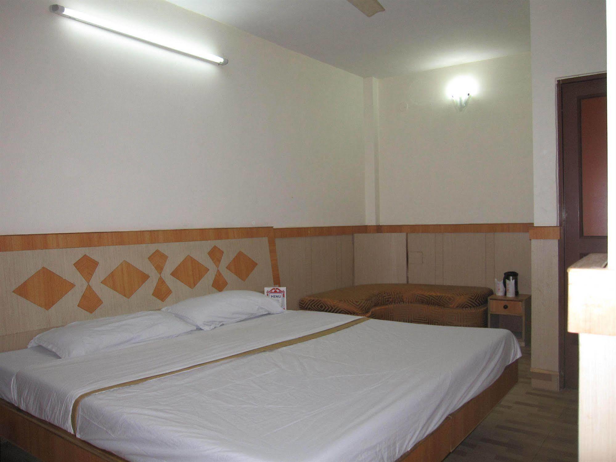 Hotel Kwality New Delhi Exterior foto